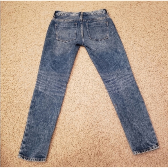 Bullhead Skinny Boyfriend Distressed  Destructed Jeans Size 23 - Picture 3 of 8